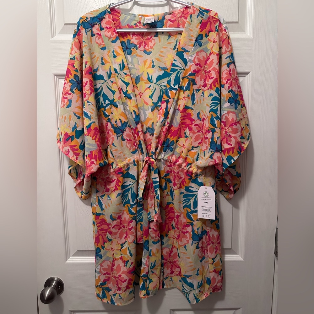 NWT Time & Tru Coverup/Robe. Size L/XL